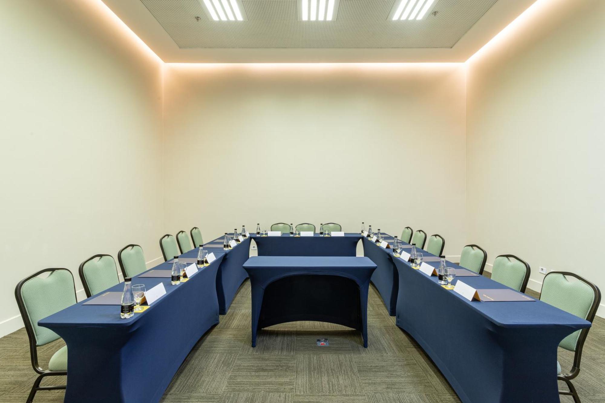فندق Golden Tulip São José dos Campos المظهر الخارجي الصورة